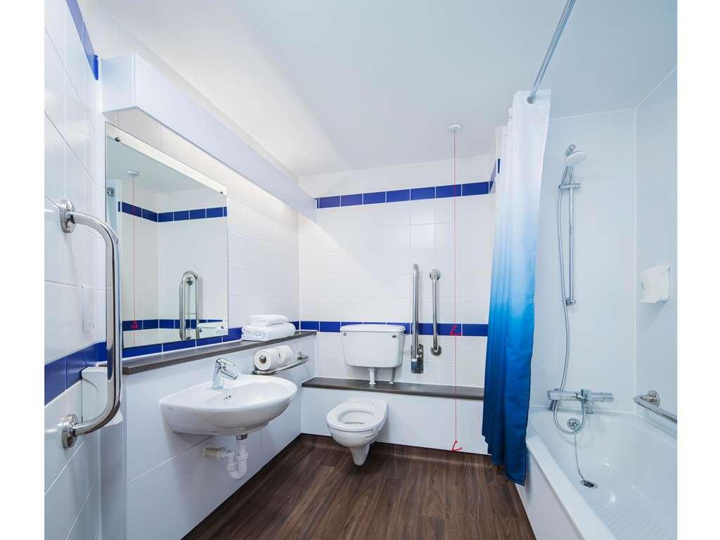 Travelodge Ashford Номер фото