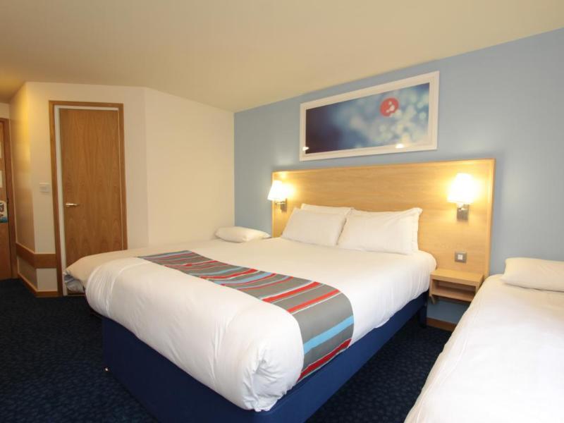 Travelodge Ashford Экстерьер фото
