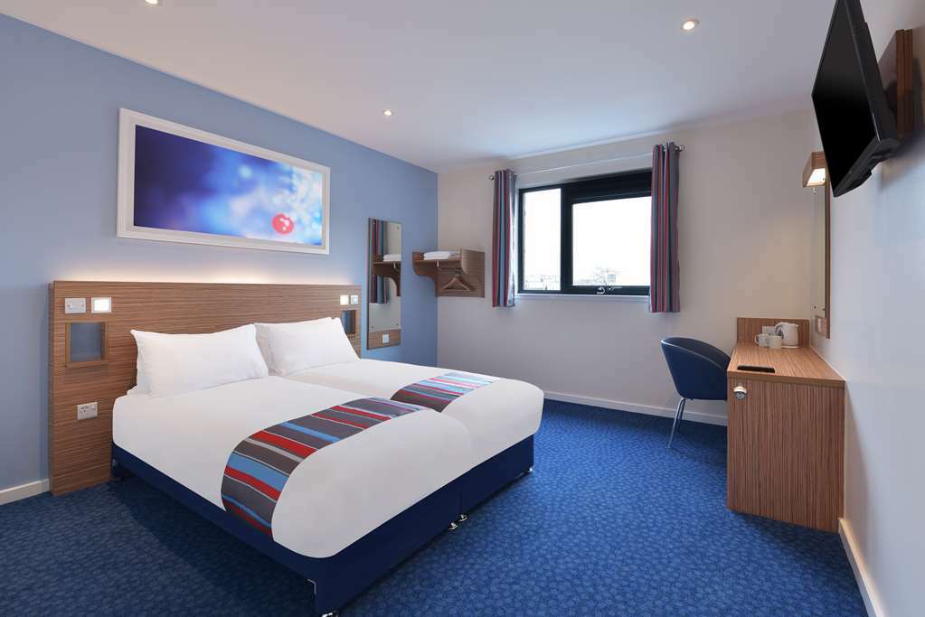 Travelodge Ashford Номер фото